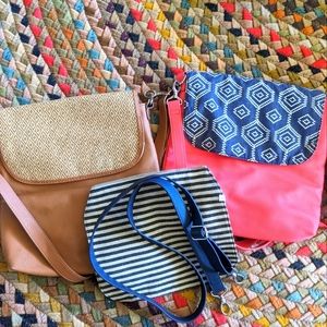 2 Thirty-One bags with 3 interchangeable flaps and straps